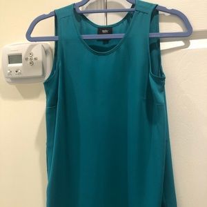 Green sleeveless top